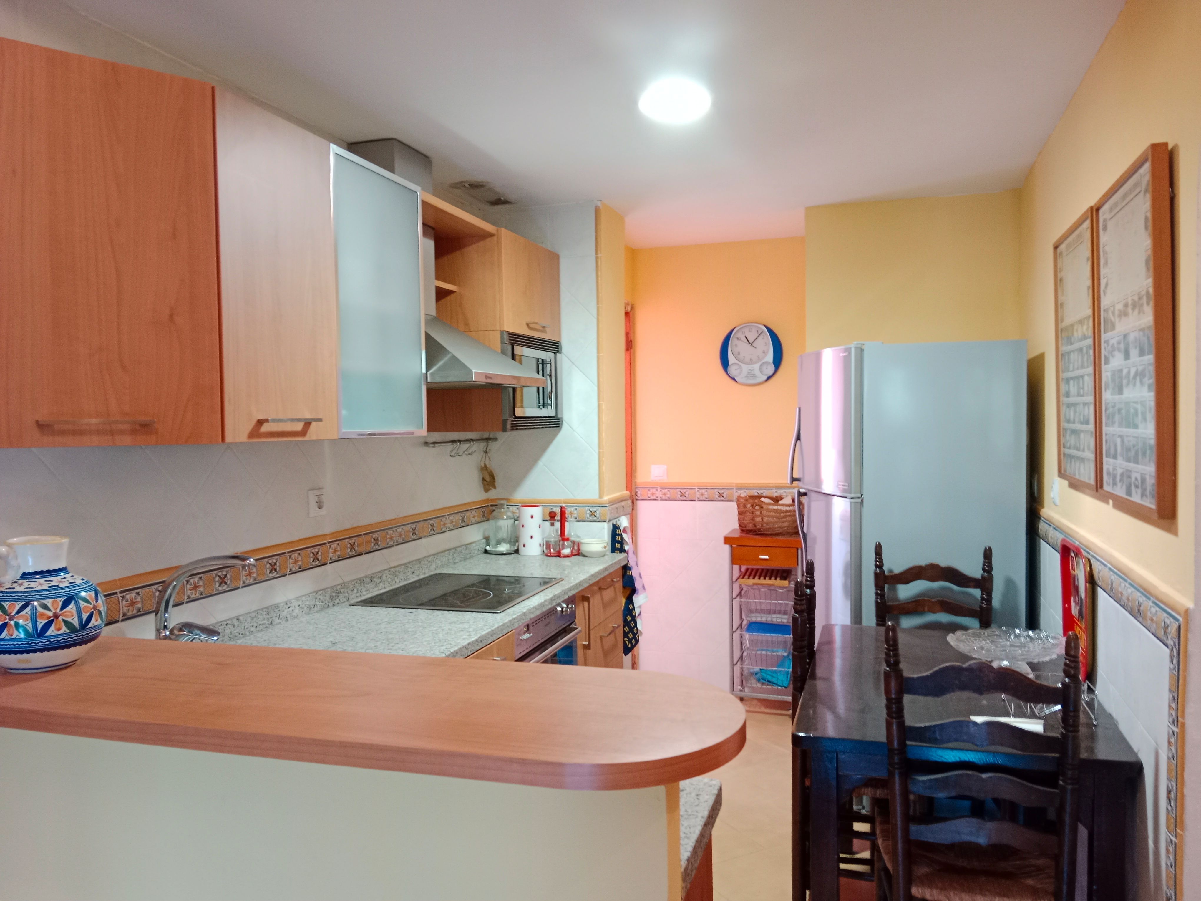 Cuina de Apartament en venda en Candelario amb Calefacció, Parquet i Traster
