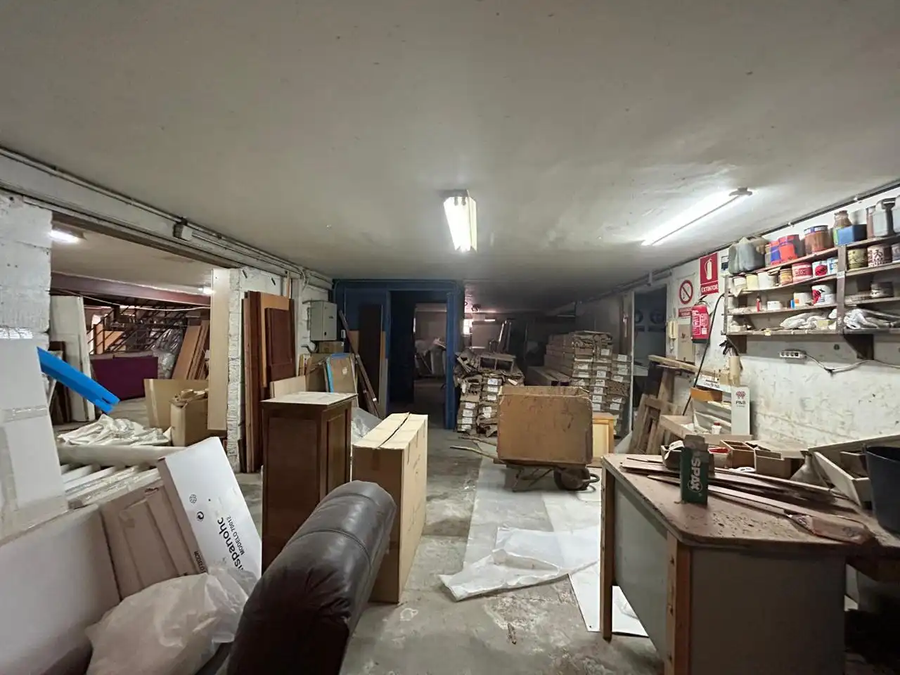 Nave industrial en venta en Dos Hermanas