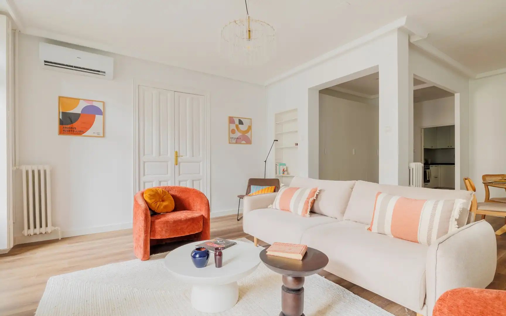 Sala de estar de Piso de alquiler en Madrid con Aire acondicionado, Calefacción y Amueblado