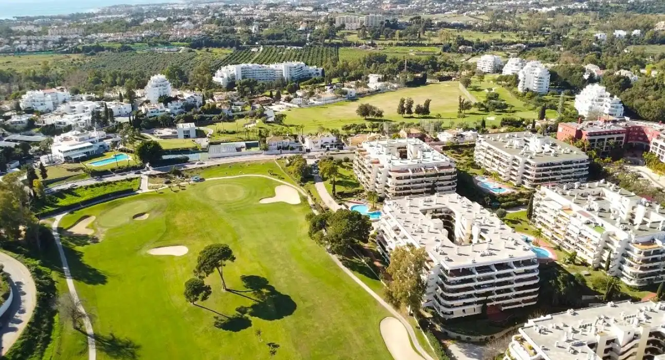 Exterior view of Flat for sale in Marbella  with Air Conditioner, Heating and Terrace