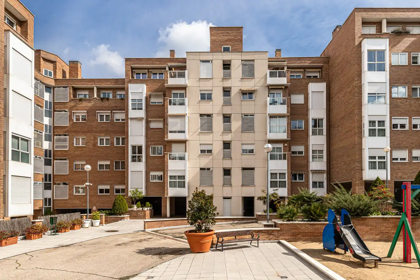 Dúplex de alquiler en Avenida del Talgo, Aravaca