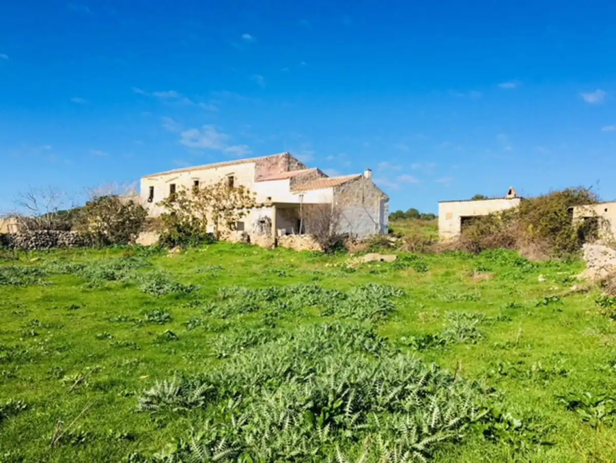 House for sale in Son Bou - Sant Jaume