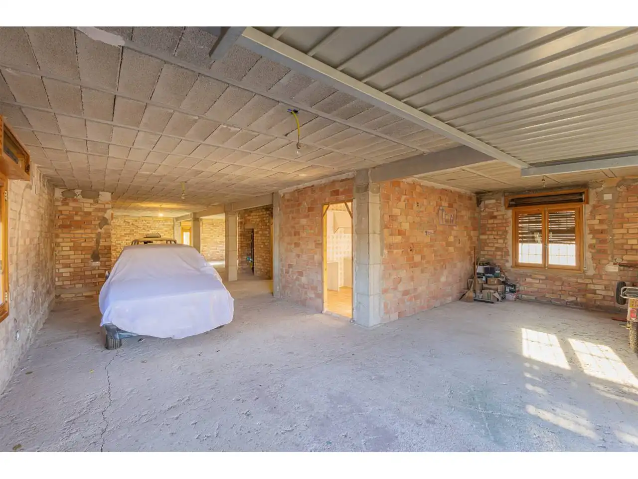 Houses for sale in Ontinyent  with Private garden and Terrace