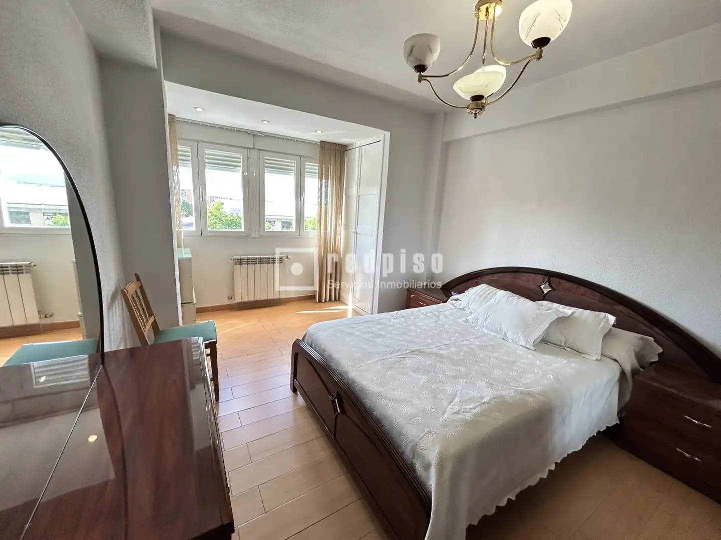 Habitación de Piso en venta en Madrid con Calefacción, Terraza y Amueblado