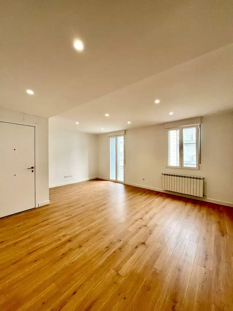 Sala d'estar de Apartament en venda en Universidad
