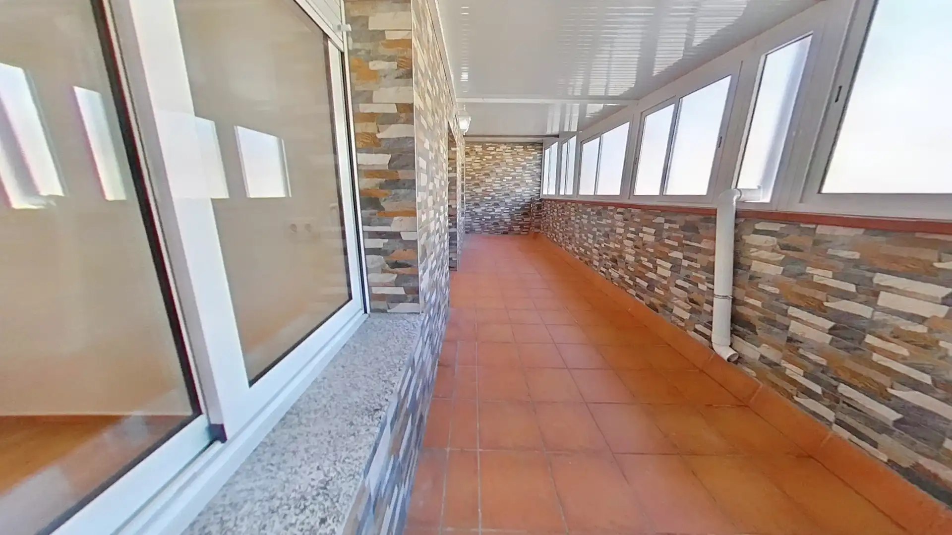 Ático de alquiler en Canovelles