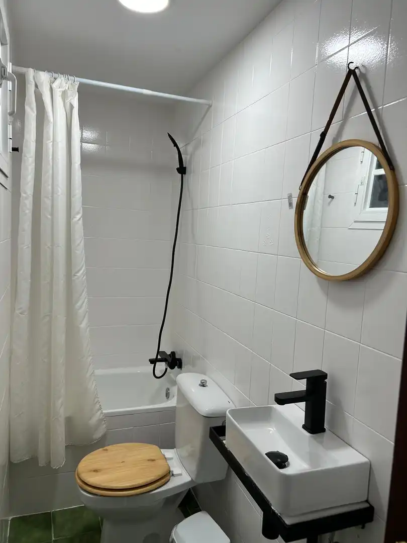 Casa amb terrassa de lloguer a Centro - Calzada - Cabo Noval, imagen 9