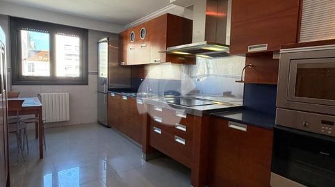 ALQUILER DE DúPLEX EN CALLE SANTO DOMINGO  Magnífico dúplex de 3 dormitorios y 2 baños, situado en una de las zonas más céntricas