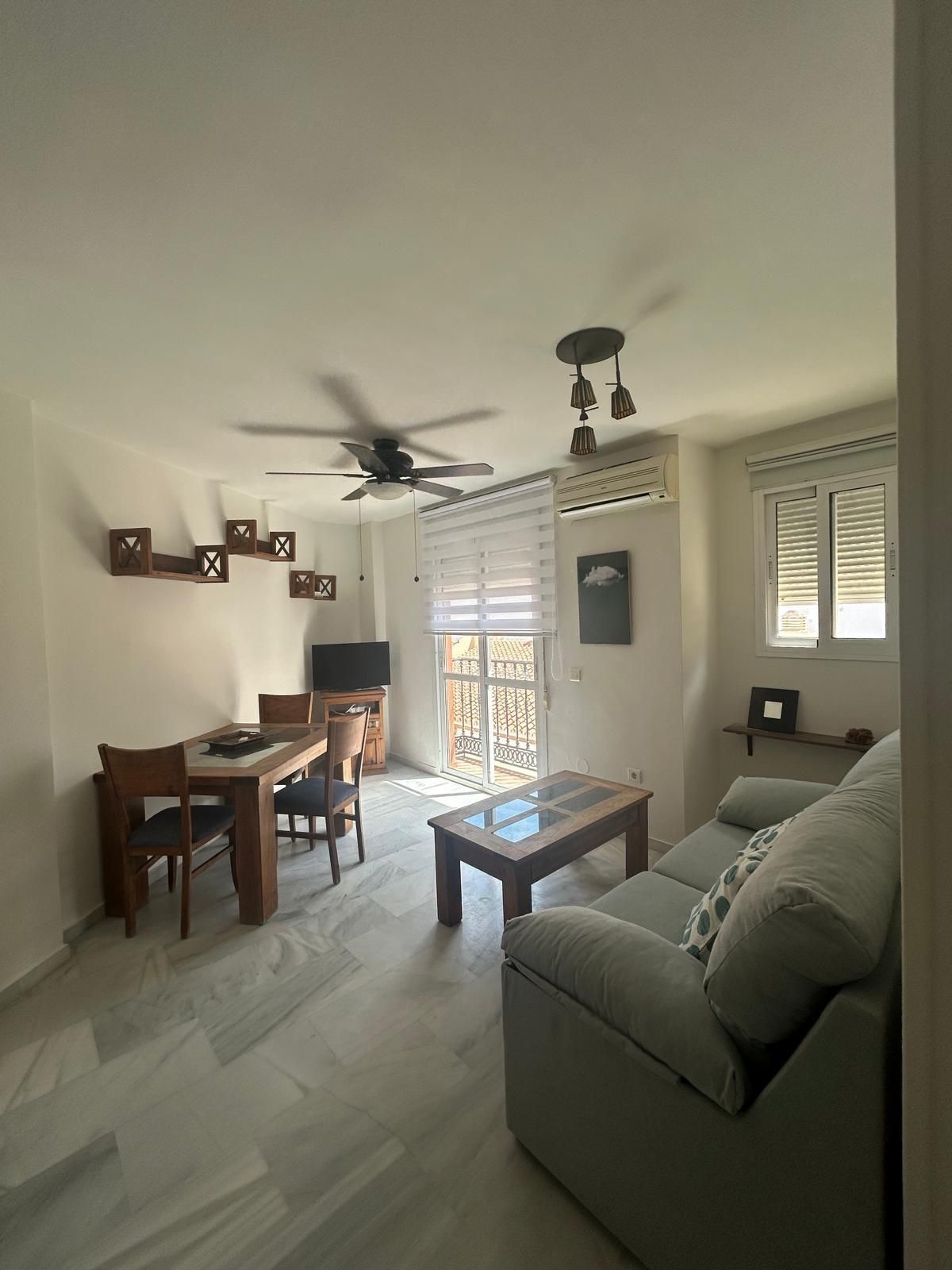 Living room of Flat to rent in Rincón de la Victoria  with Air Conditioner