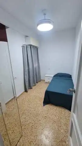 Habitación de Piso en venta en Sueca con Amueblado