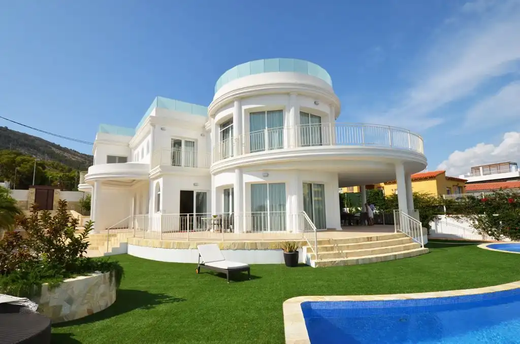 Chalet con piscina en venta en L'Albir, imagen 2
