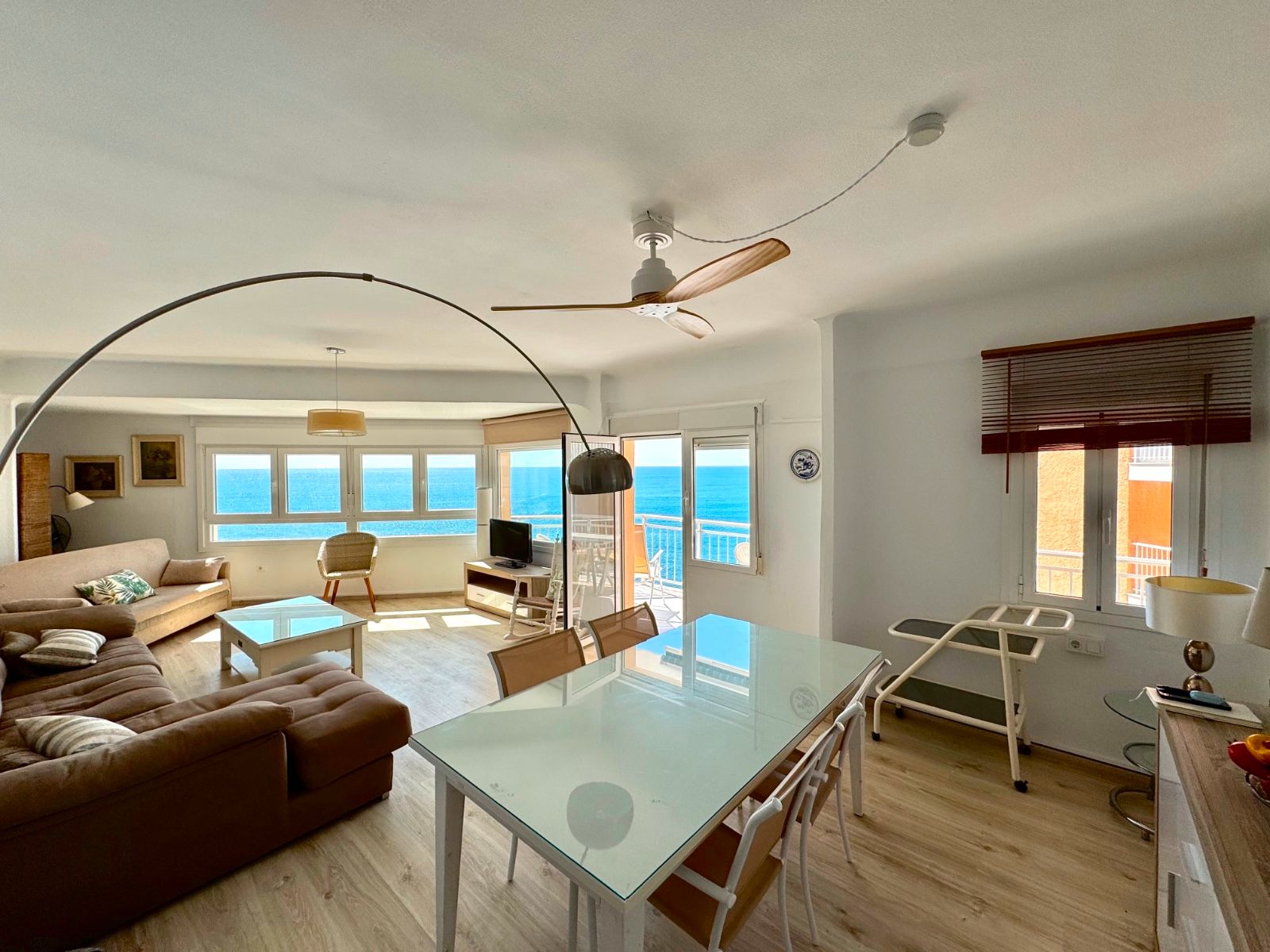 Living room of Flat to rent in Torrevieja  with Terrace and Swimming Pool