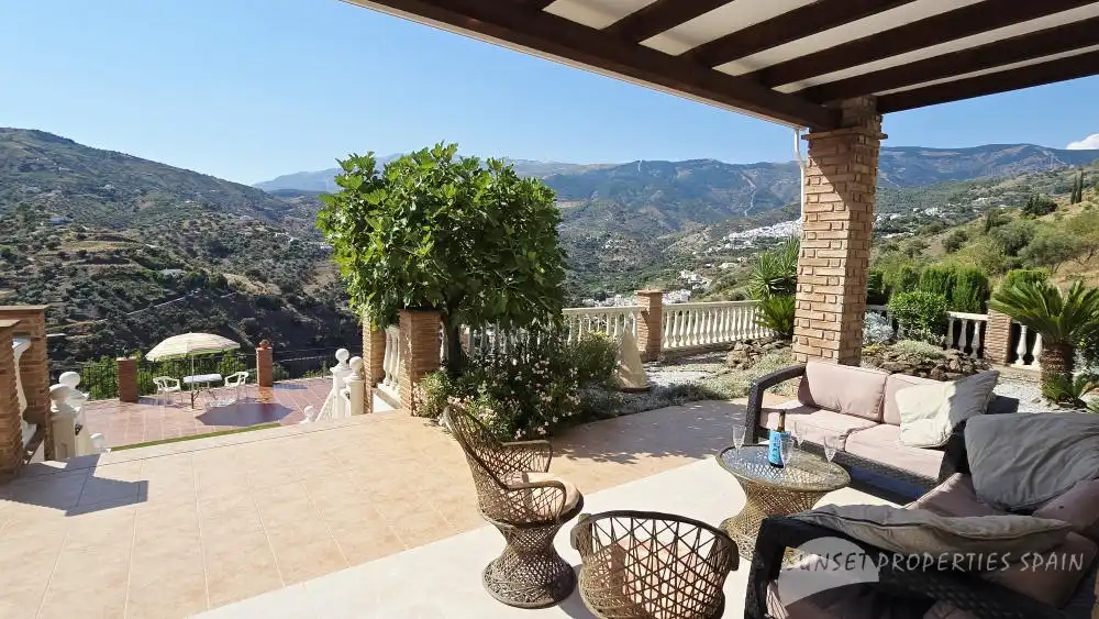 Terrace of Houses for sale in Cómpeta  with Air Conditioner, Private garden and Swimming Pool