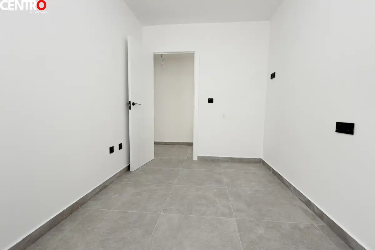Piso en venta en La Zubia con Aire acondicionado, Calefacción y Jardín privado