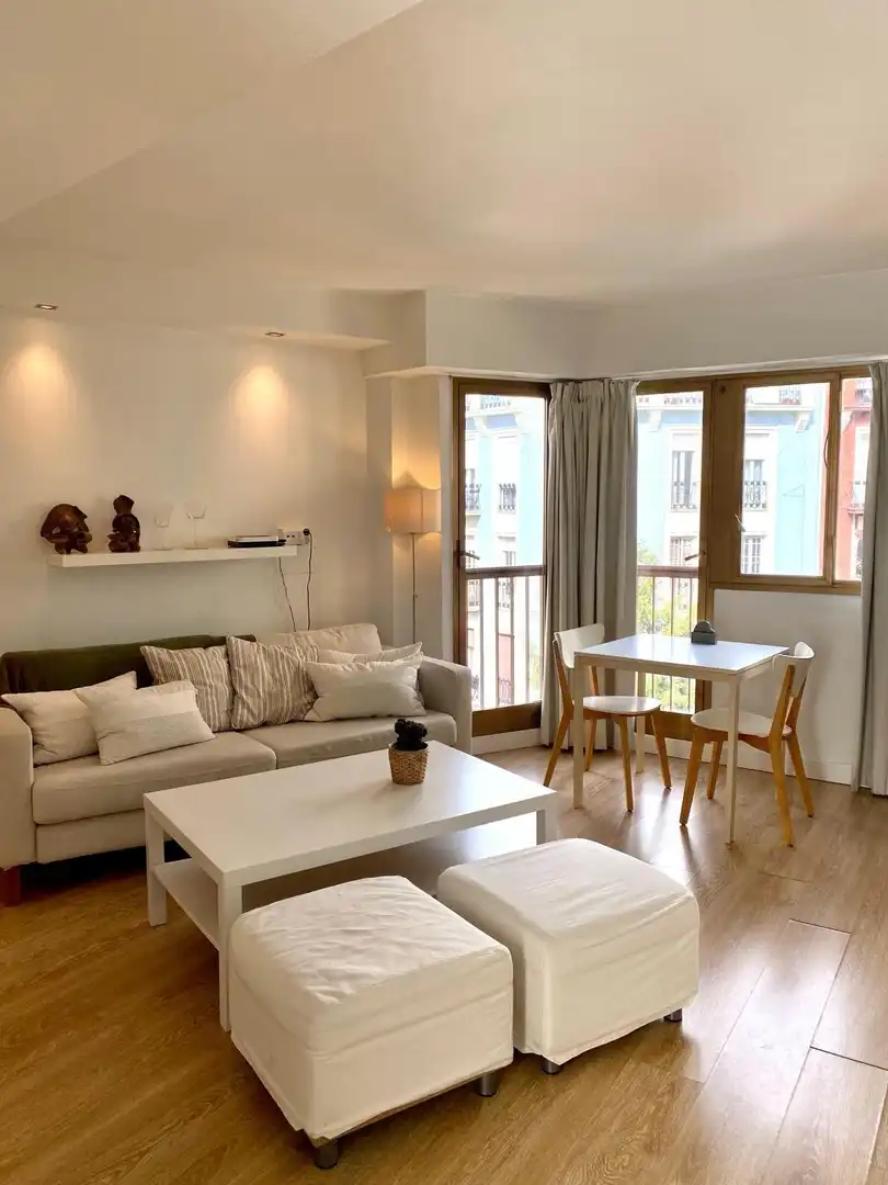 Living room of Apartments for sale in Valencia  with Air Conditioner, Heating and Furnished