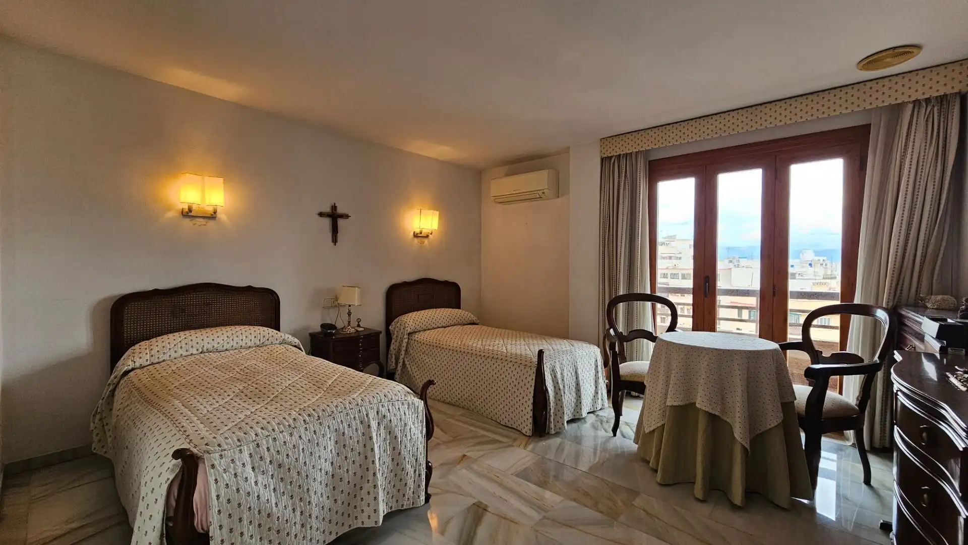 Habitación de Piso en venta en  Palma de Mallorca con Aire acondicionado, Calefacción y Terraza