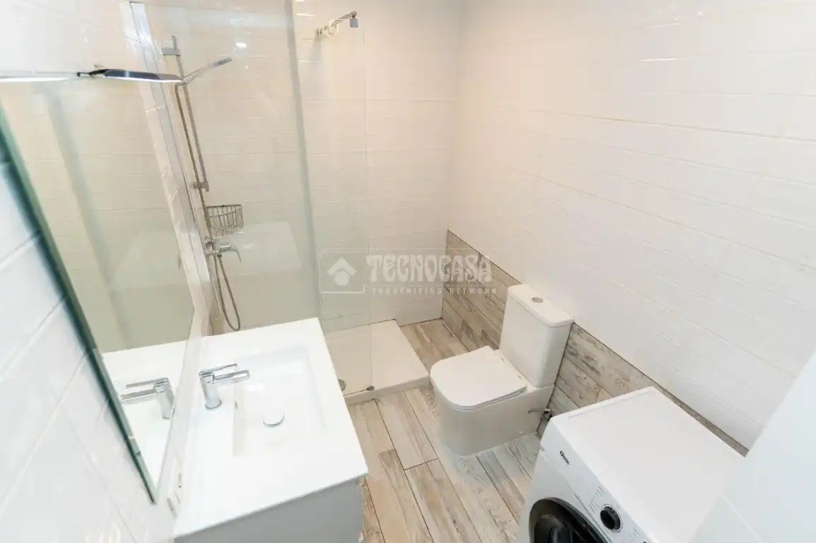 Bathroom of Flat for sale in Adeje