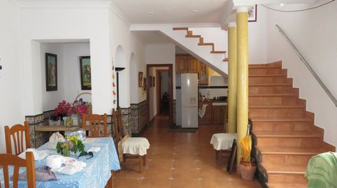 CASA EN CASCO ANTIGUO CON MUCHAS POSIBLIDADES