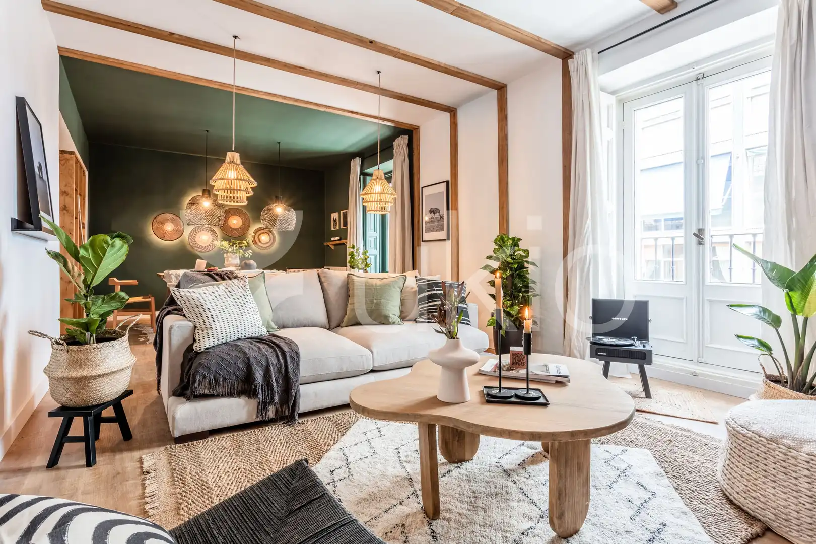 Sala d'estar de Apartament de lloguer en Madrid amb Aire condicionat, Calefacció i Moblat