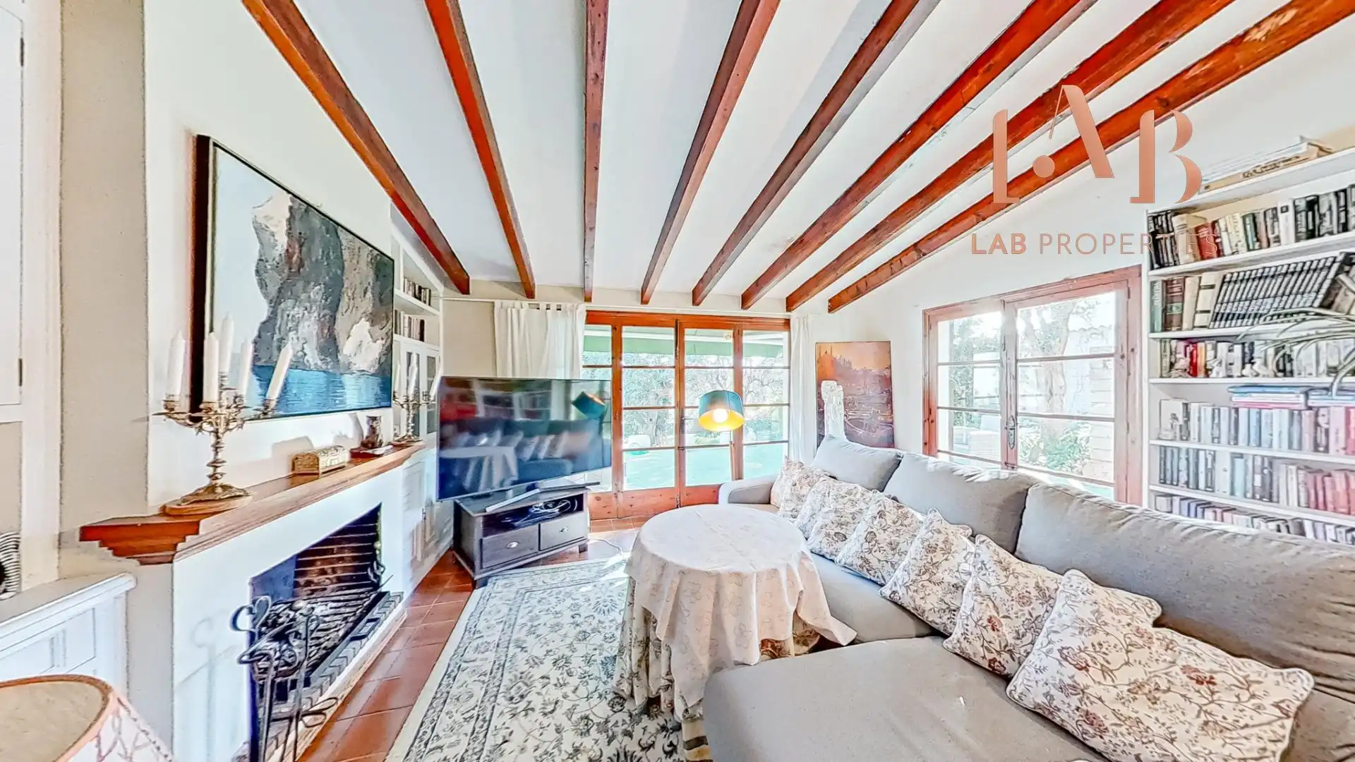 Sala d'estar de Finca rústica en venda en  Palma de Mallorca amb Aire condicionat