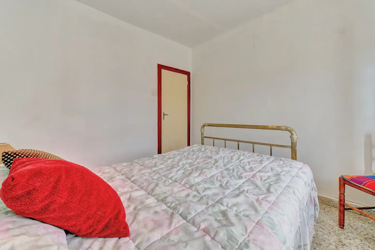 Habitación de Casa adosada en venta en Arguedas con Calefacción, Jardín privado y Terraza