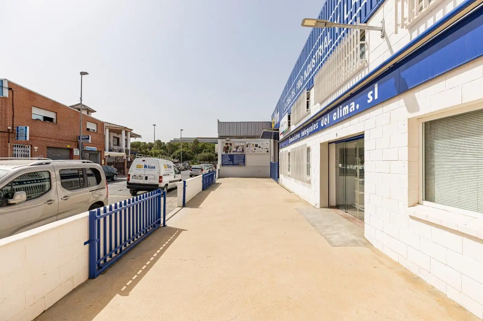 Fabrikhallen zur Miete in Alicante / Alacant