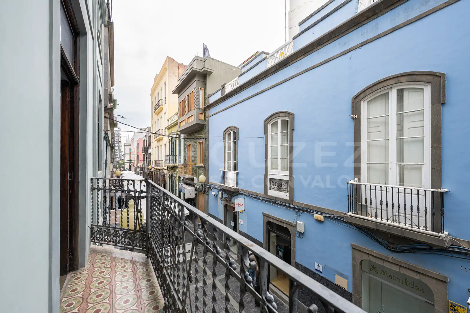 Vista exterior de Pis en venda en Las Palmas de Gran Canaria amb Terrassa i Balcó