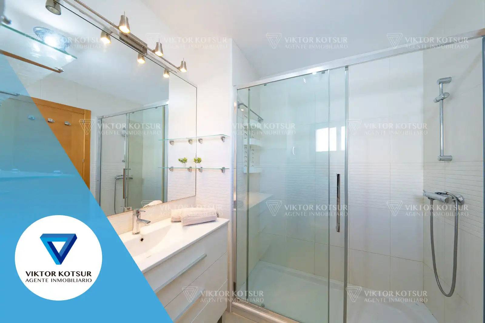 Baño de Ático en venta en Roquetas de Mar con Aire acondicionado, Parquet y Terraza