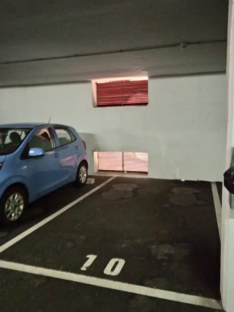 Parkplatz von Garage zur Miete in Gijón 