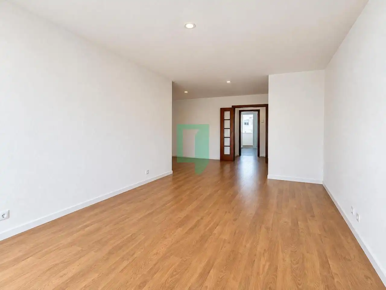 Flat for sale in Badalona  with Balcony