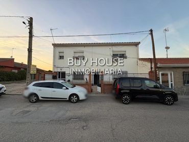 Casa en venda a Pantoja