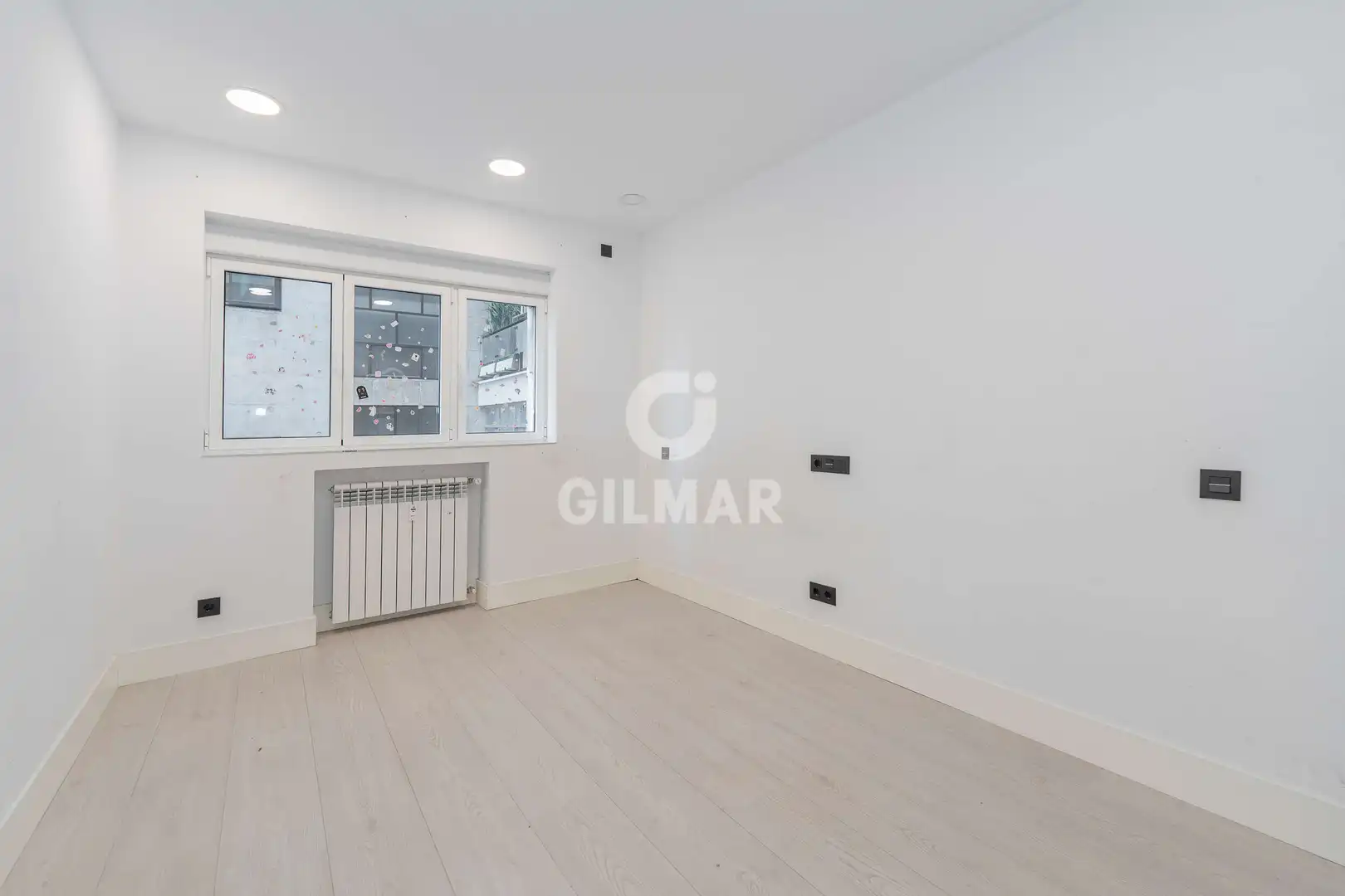 Bedroom of Flat for sale in Madrid  with Heating