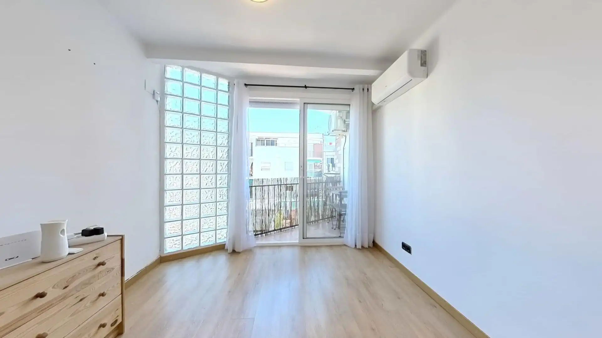 Piso con ascensor en venta en Passeig Salzereda, imagen 2