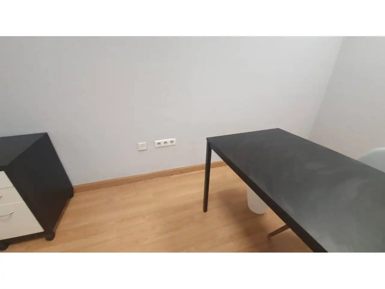Oficina de lloguer a Calle plaza vadillos, imagen 4