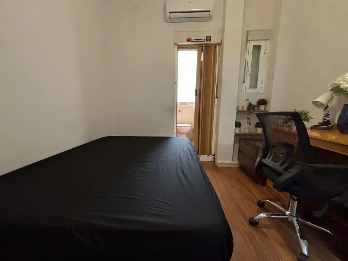 Bedroom of Flat for rent in Madrid