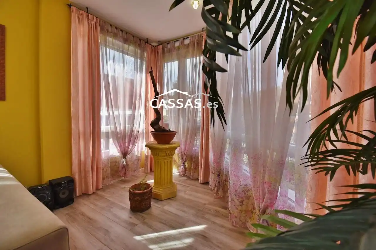 Casa adosada en venda a Calle baco, Fresnos I y II