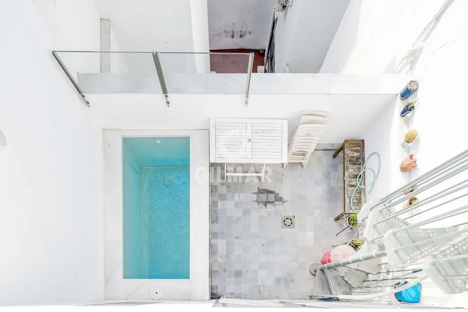Piscina de Casa adosada en venta en Sevilla con Calefacción y Piscina