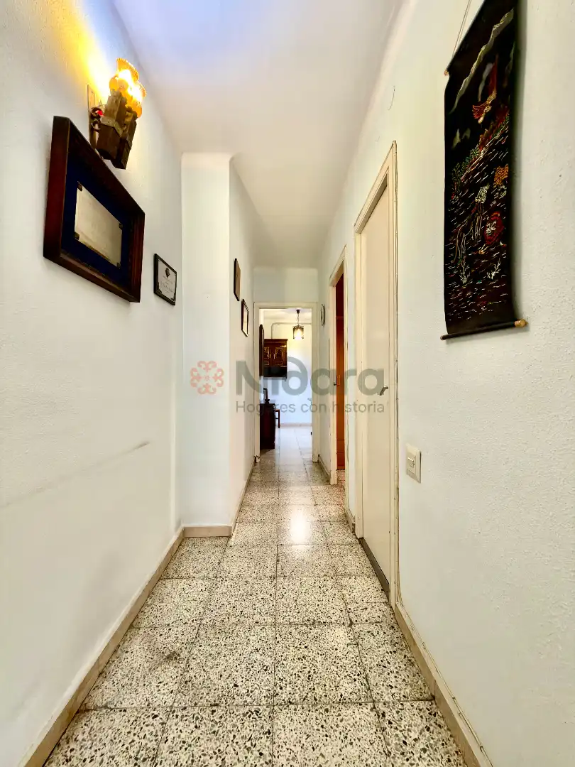 Wohnung zum Verkauf in Barcelona mit Möbliert, Ofen und Balkon