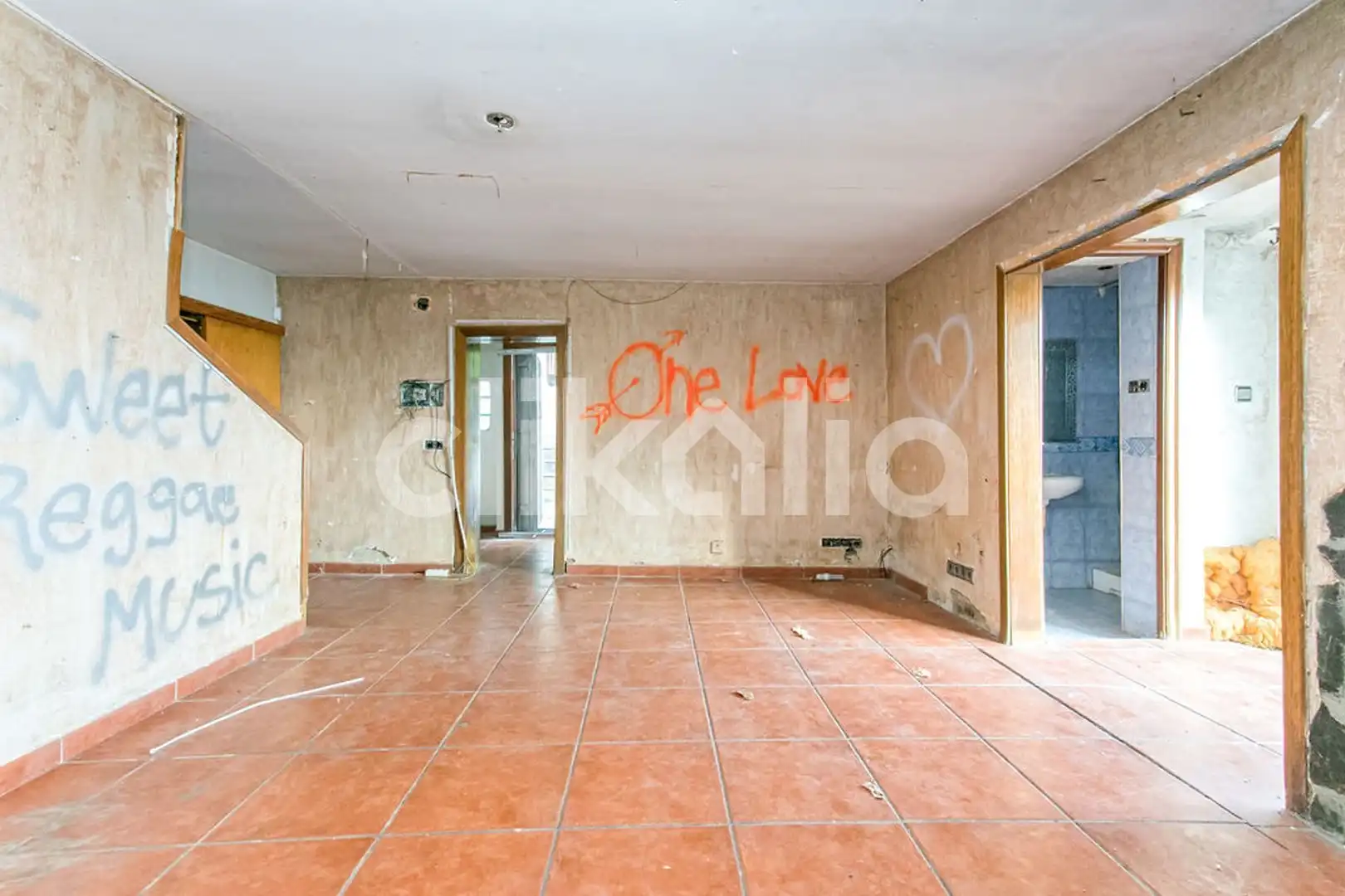 Casa amb piscina en venda a Palafolls, imagen 5