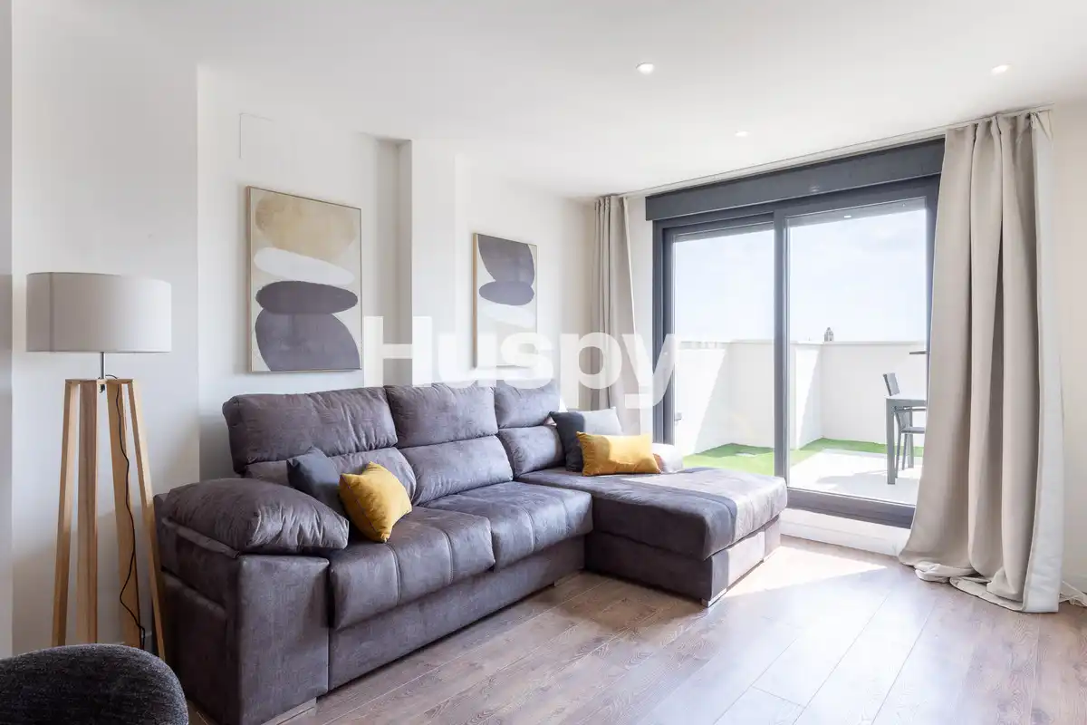 Flat with terrace for sale in Carrer de Ramón y Cajal, imagen 3