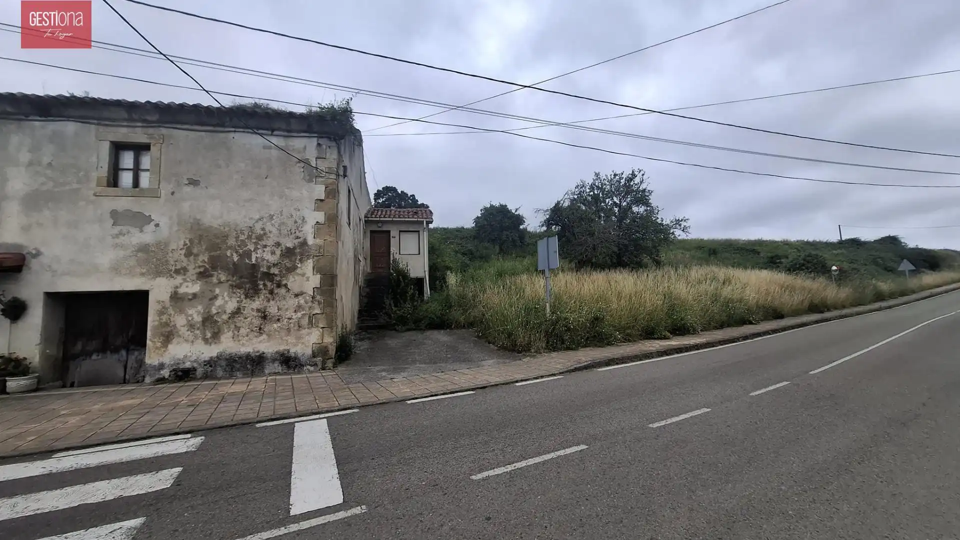 Casa adosada en venda en Bareyo pueblo