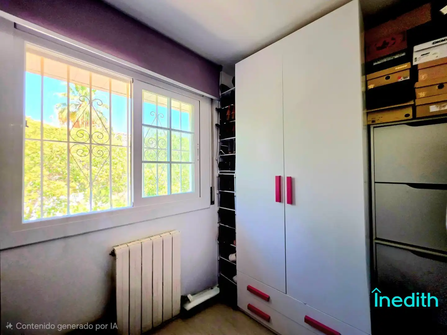 Habitación de Casa o chalet en venta en Sant Pere de Ribes con Aire acondicionado, Calefacción y Jardín privado