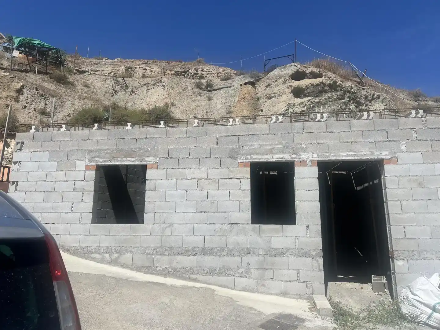 Vista exterior de Planta baja en venta en Fonelas