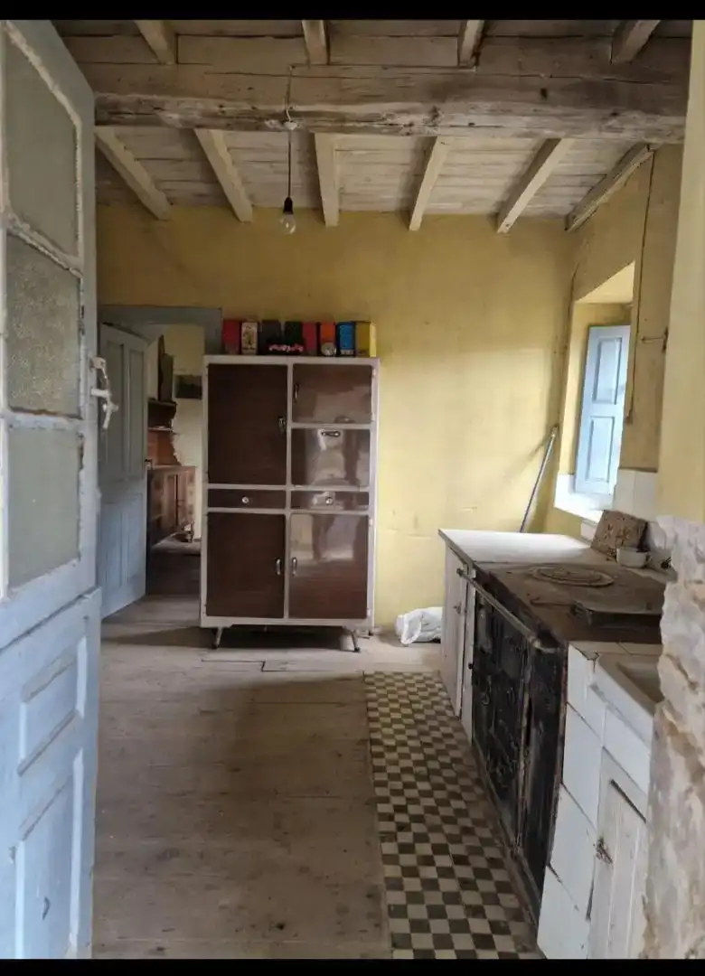 Cuina de Finca rústica en venda en Quirós