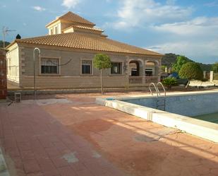 Swimming pool of House or chalet for sale in El Pinós / Pinoso  with Terrace and Swimming Pool