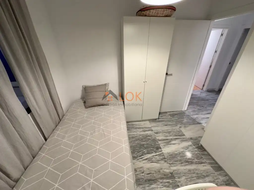 Habitación de Piso en venta en Málaga