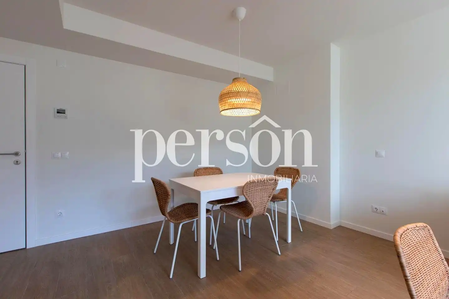 Comedor de Piso de alquiler en Dénia con Aire acondicionado, Terraza y Trastero