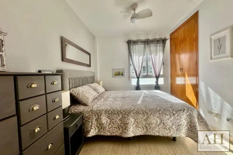 Bedroom of Apartments for sale in L'Alfàs del Pi