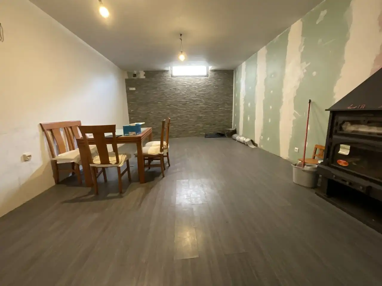Local comercial en venda a Calle Margubete