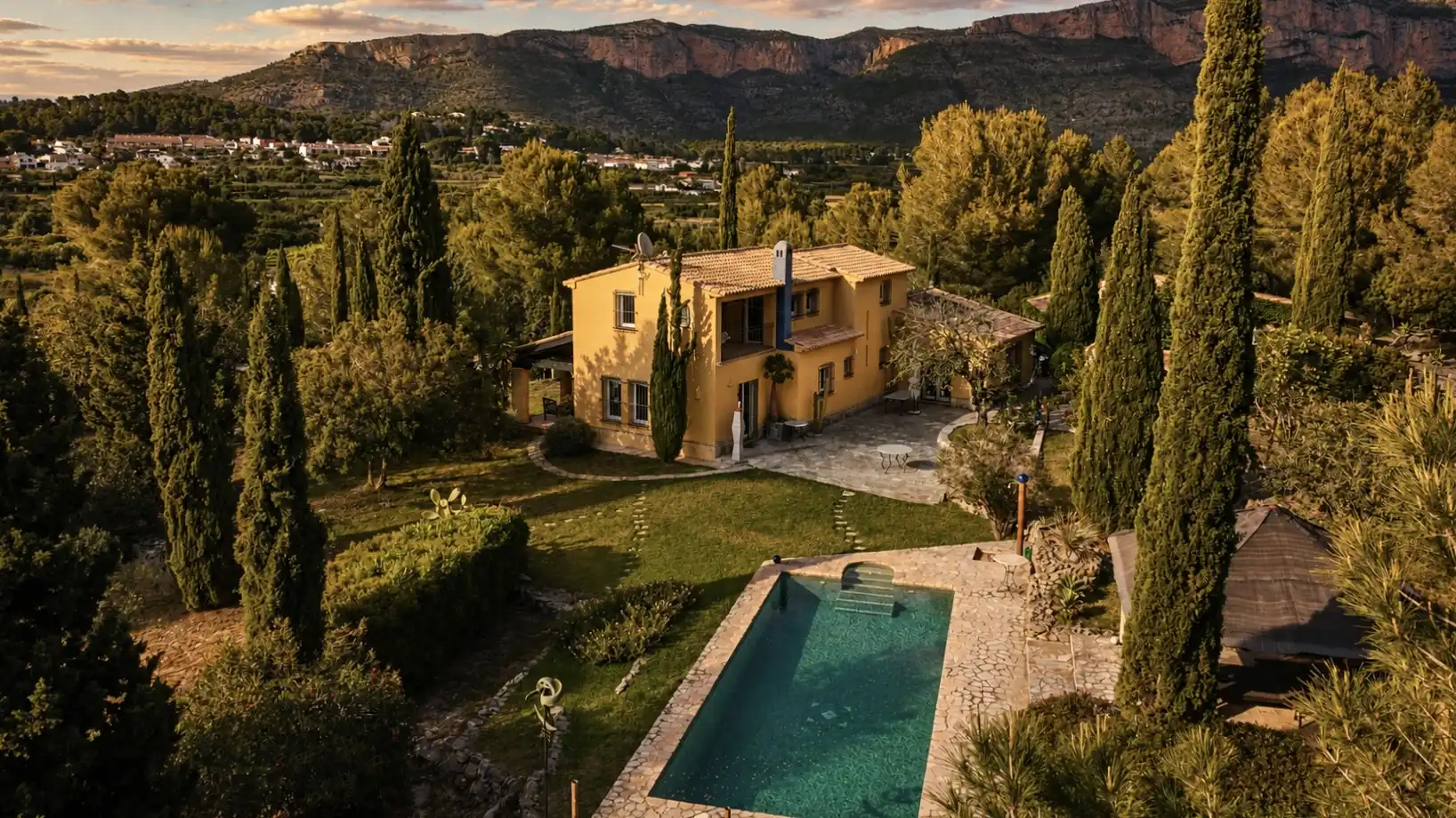 Exterior view of Houses for sale in Dénia  with Heating, Private garden and Terrace